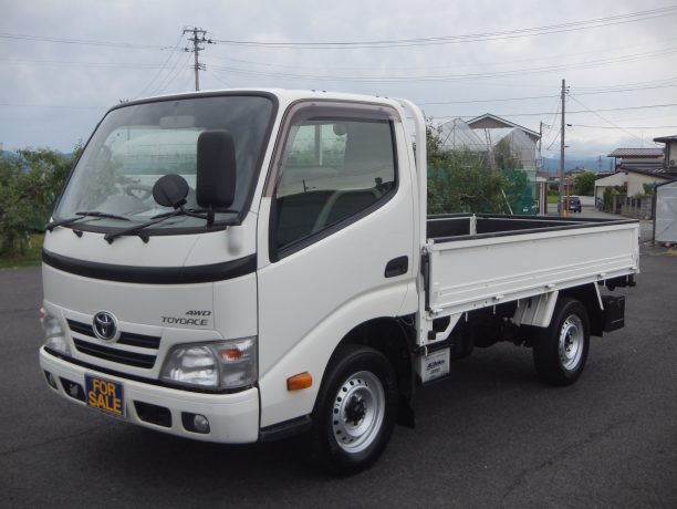 ★26y ﾄﾖｴｰｽ(T) ﾛﾝｸﾞｼﾝｸﾞﾙﾌﾙｼﾞｬｽﾄﾛｰ 4WD 1.35t　入庫しました！