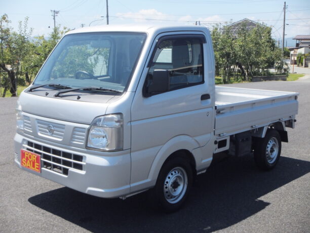 ★R3y NT100クリッパー(T) DX 4WD 入庫しました!