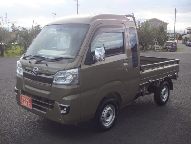 ★R3y ﾊｲｾﾞｯﾄ(T) ｼﾞｬﾝﾎﾞ SAⅢt 4WD が入庫しました！